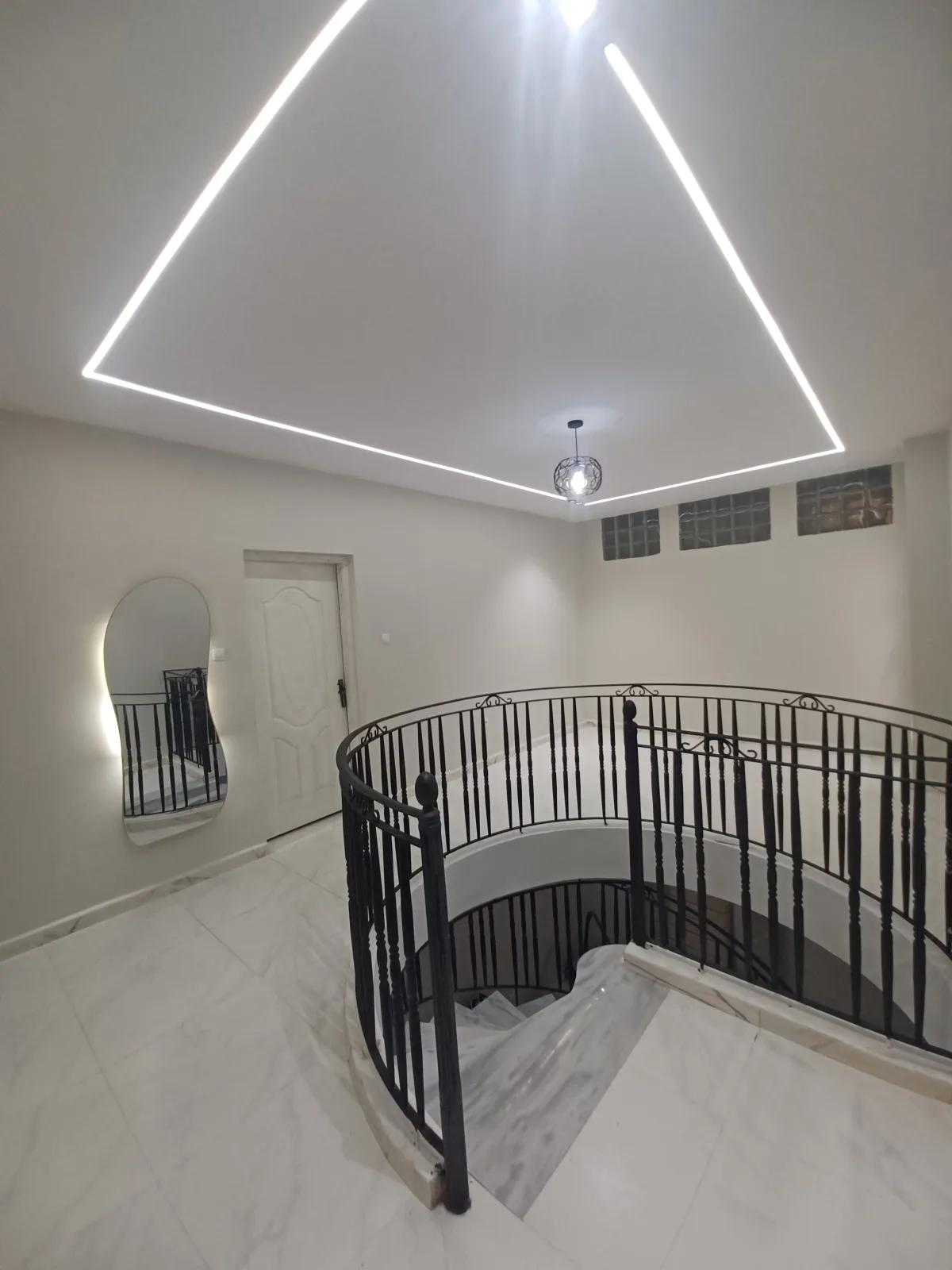 Duplex neuf confortable et climatisé Skikda, Skikda — photo 3