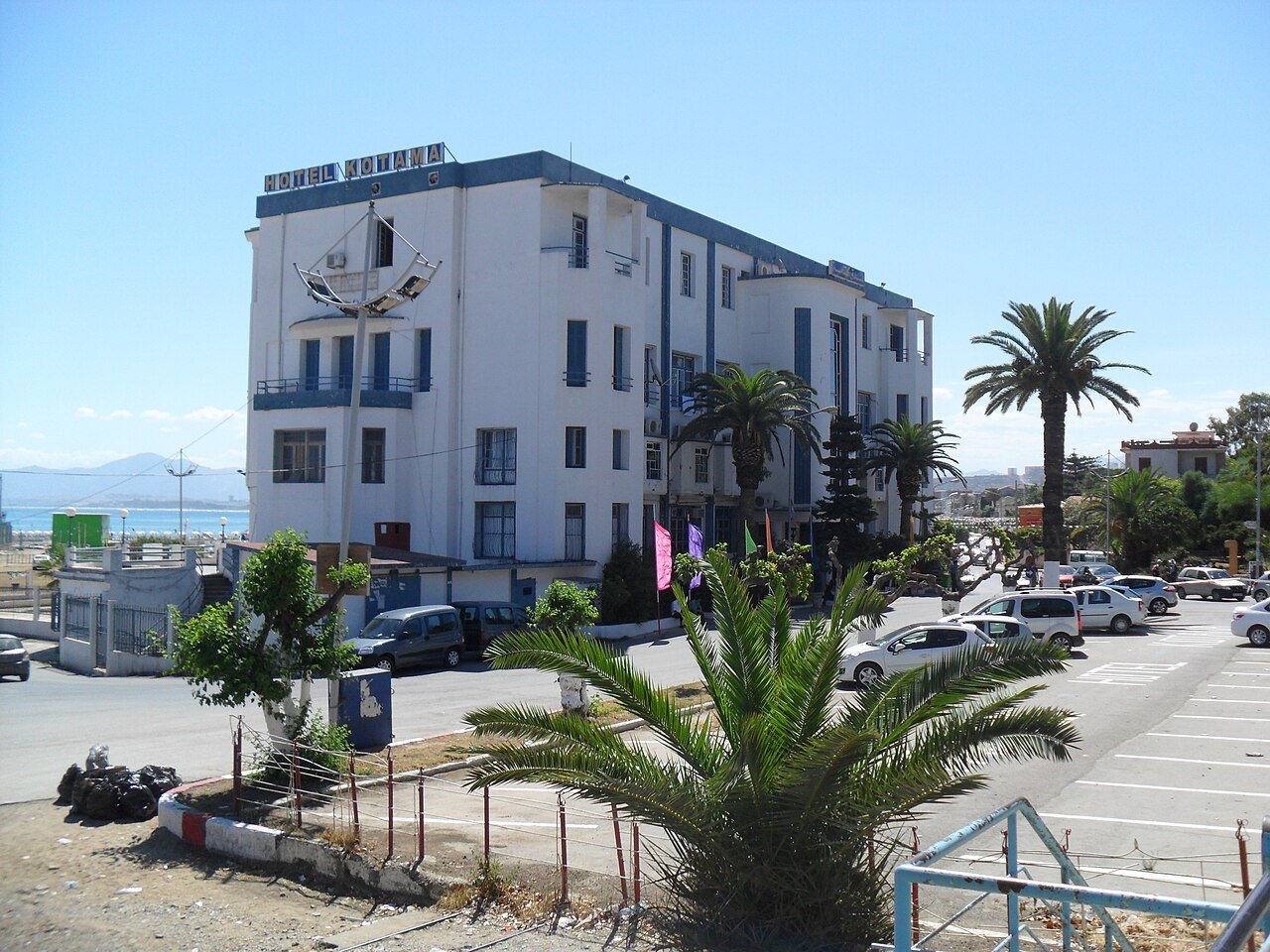 Kotama ex Le Casino